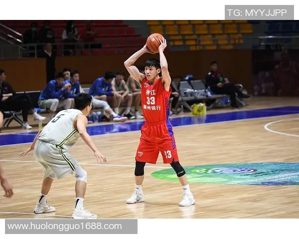 成都篮球队战术实力强劲荣登全国篮球战术排行榜第4名 成都篮球队战术实力强劲荣登全国篮球战术排行榜第4名