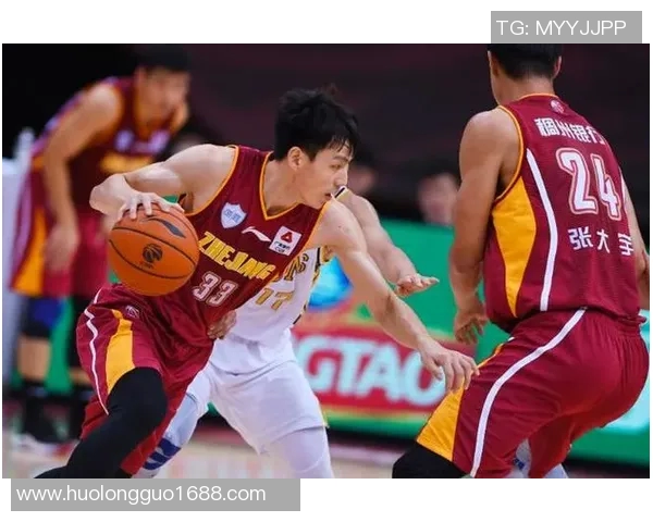 深圳篮球队与北京篮球队的耐力较量赛后分析与反思